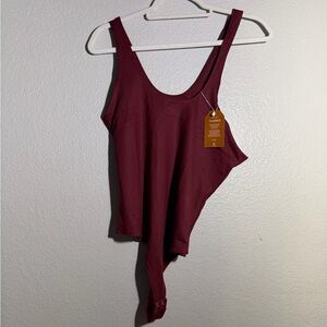 Reoria Bodysuit Size XL